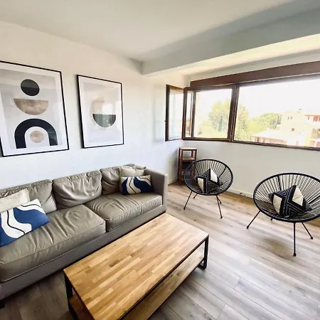 Les Vignes Vierges By Interhome