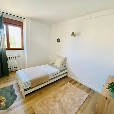 Les Vignes Vierges By Interhome Appartement *